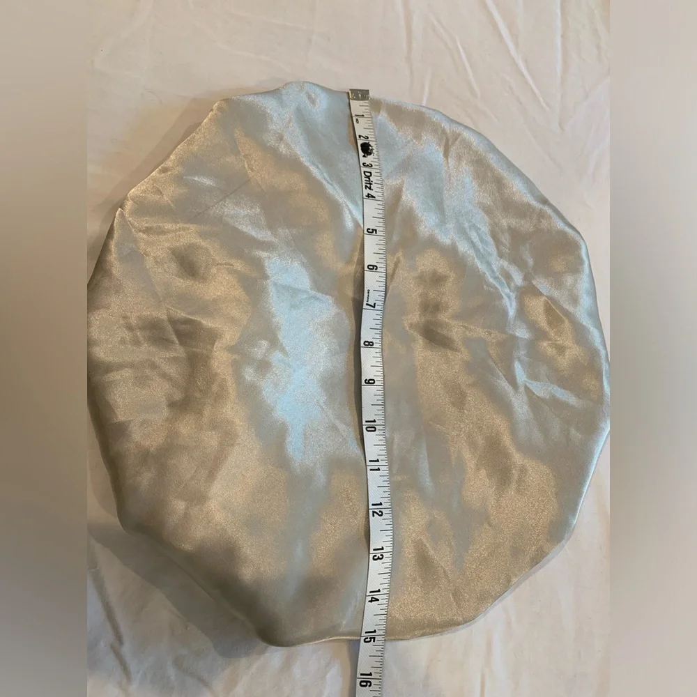 2 Women’s Reversible Hair Bonnets in Luxurious Satin